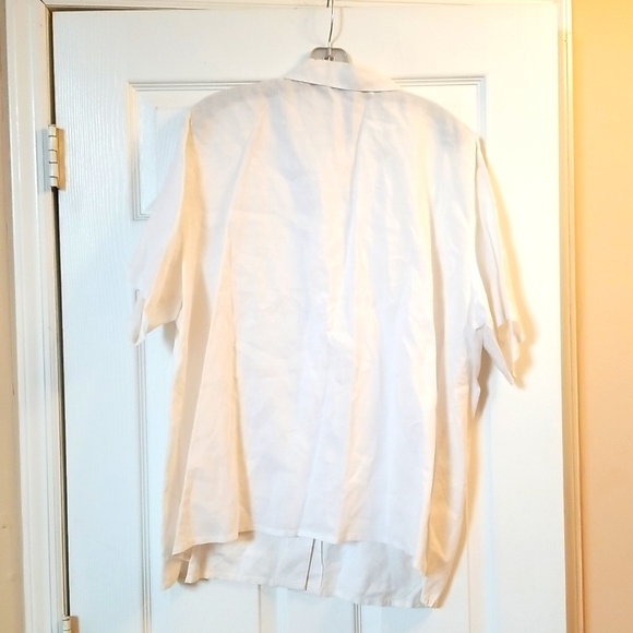 Woman's Plus Size Blouse - Picture 3 of 6